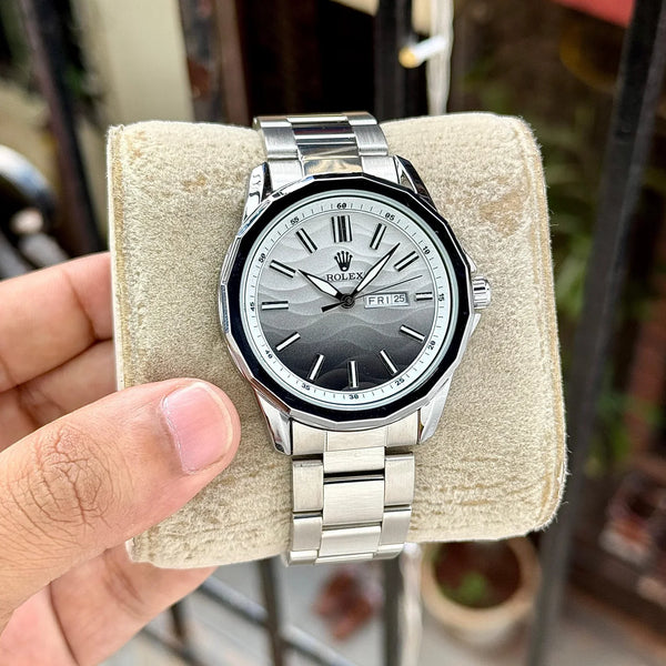 ROLEX SILVER CROWN- TIMELESS BRILLIANCE